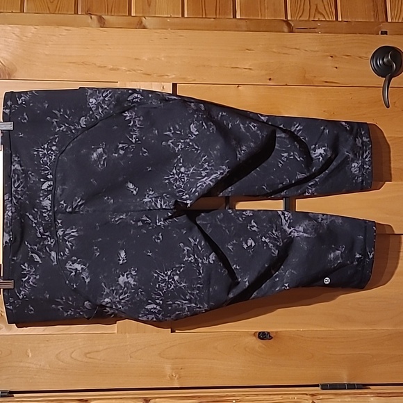Lululemon Swift Speed 21" High-Rise Tight w/Pockets Aquila Black Multi Sz 18 - Picture 3 of 10